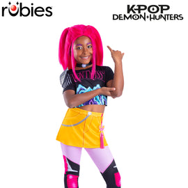K-Pop Demon Hunters Mia kids costume – yellow skirt, printed crop top and leggings inspired by the Netflix animated movie.

Kids Mia K-Pop Demon Hunters costume featuring yellow skirt, printed top, attached leggings and pink charm accessory.

Mia K-Pop Demon Hunters costume crop top close-up with digital print and short sleeves.

Yellow skirt with attached printed leggings from Mia K-Pop Demon Hunters kids costume.

Mia K-Pop Demon Hunters costume accessories including felt neckpiece with printed gem and pi